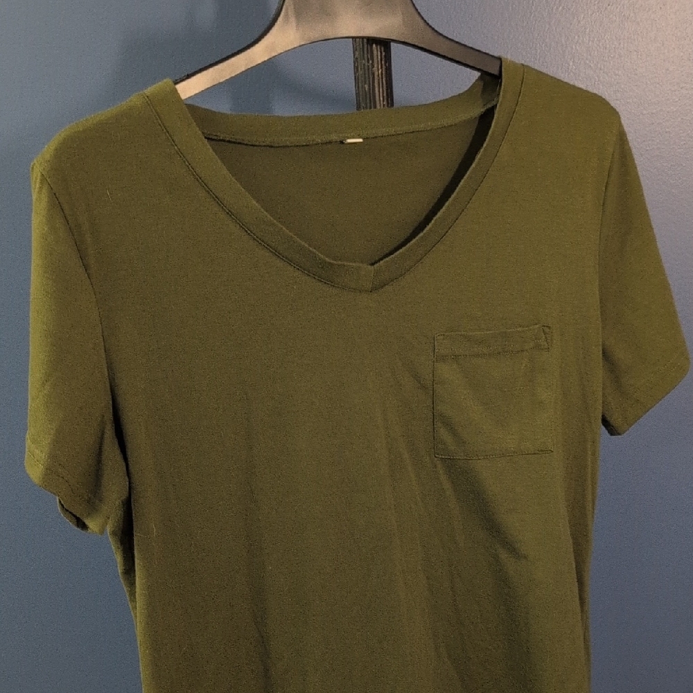 Classic Olive V-Neck Short Sleeve Tee